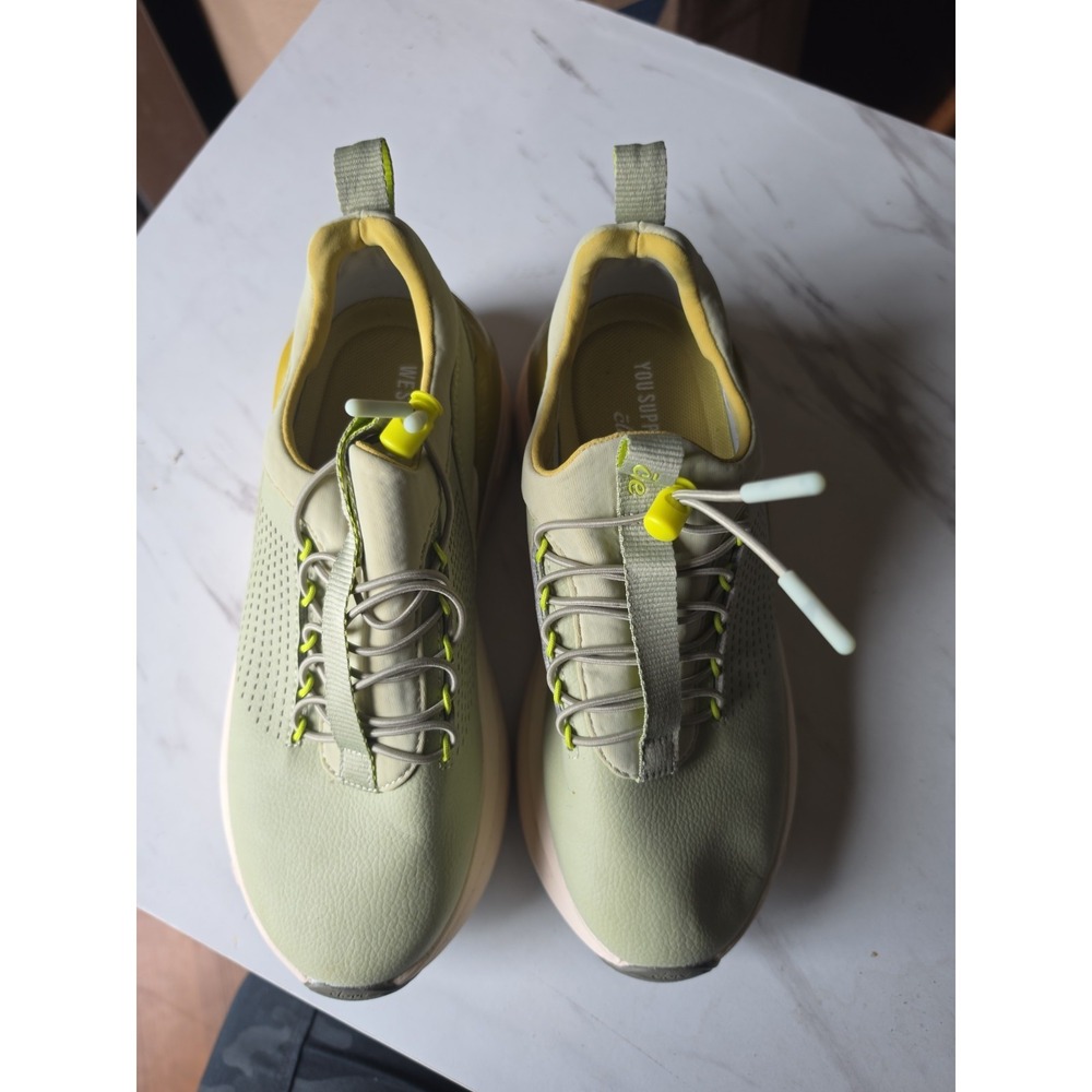 Clove Classic Shoes Sneakers Nursing US Size 7